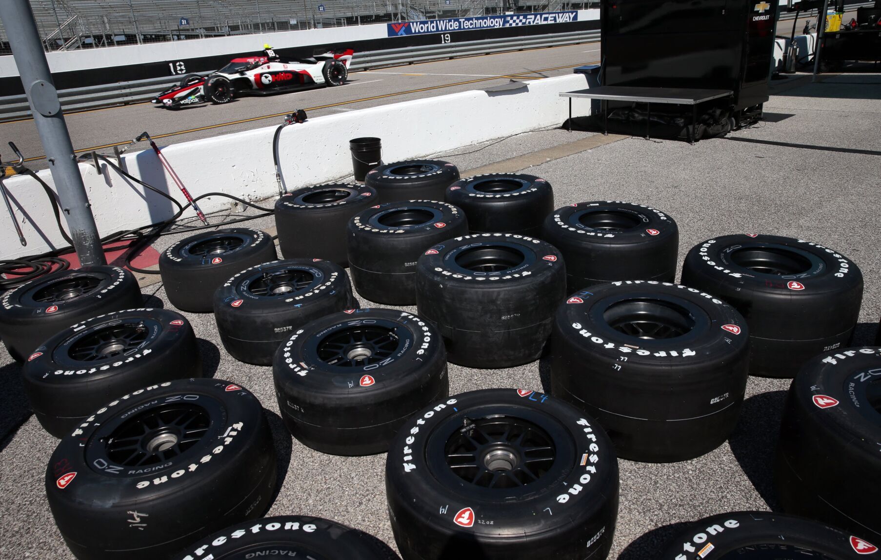 Indycar testing for Bommarito Automotive Group 500